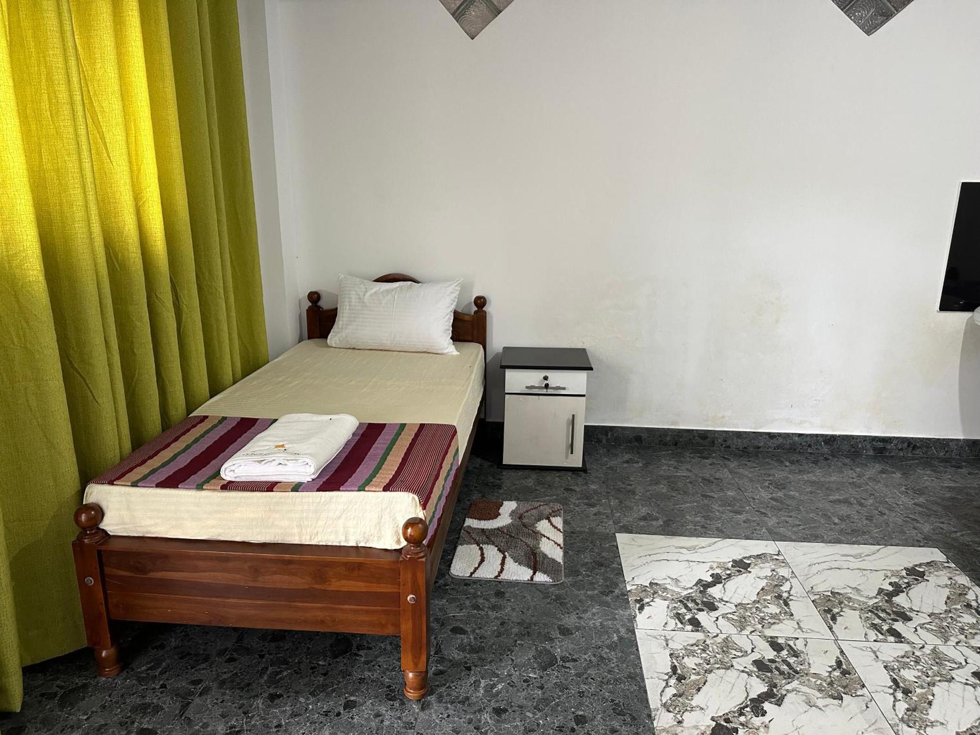 Golden Stars Hotel Dambulla Exterior foto